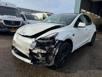 Coche accidentado Tesla Model Y Long Range RWD 75 kWh 2024/12