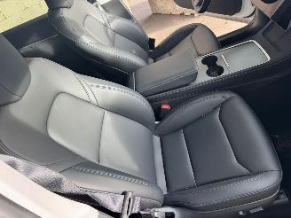 Tesla Model Y Long Range RWD 75 kWh picture 12