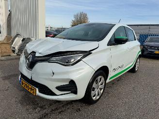 Damaged car Renault Zoé R110 Life Carshare 52 kWh AUTOMAAT 2021/12