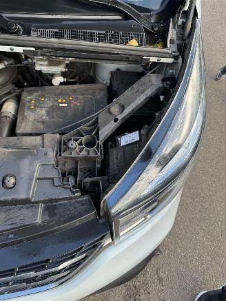 Renault  2.0 dCi 120 T29 L2H1 Work Edition picture 9