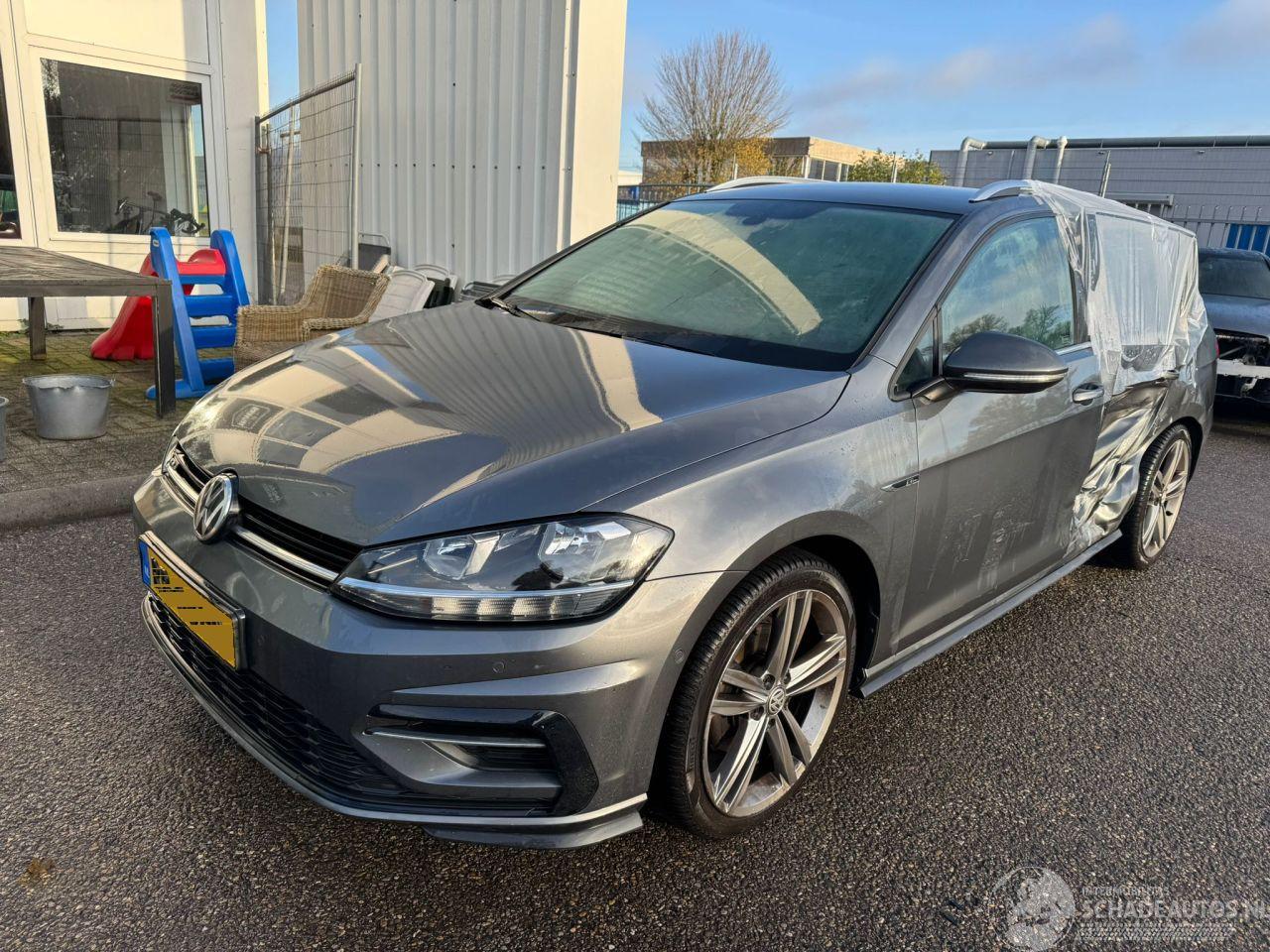 Volkswagen Golf Variant 1.6 TDI Highline Business R