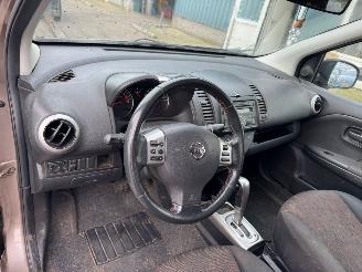 Nissan Note 1.6 Acenta AUTOMAAT picture 13