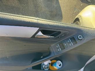 Volkswagen Golf 1.6 TDI Comfortline BlueMotion AUTOMAAT picture 12