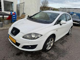 skadebil auto Seat Leon 1.2 TSI Ecomotive Businessline COPA 2012/6