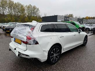 Volvo V-60 2.0 B3 Momentum Business AUTOMAAT picture 6