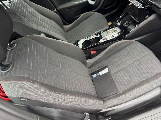 Peugeot e-2008 EV Active 50 kWh picture 14