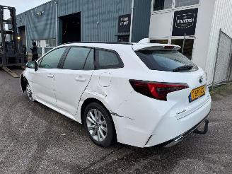 Toyota Corolla Touring AUTOMAAT Sports Hybrid 140 Active BJ 2023 81.292 KM picture 2
