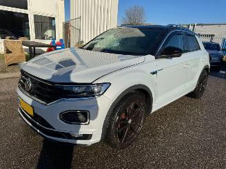 Damaged car Volkswagen T-Roc 2.0 TSI 4Motion Sport Benzine/LPG 2018/7