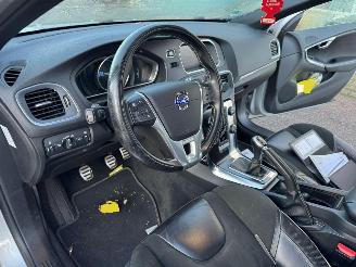 Volvo V-40 2.0 D4 R-Design Business picture 12