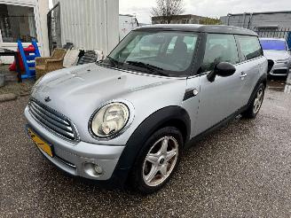 Vaurioauto  passenger cars Mini Cooper Mini Clubman 1.6 Cooper 2007/11