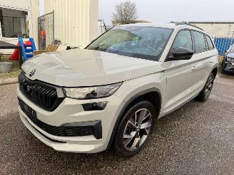 Coche accidentado Skoda Kodiaq 1.5 TSI Sportline Business 7p. 2023/6