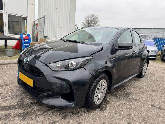 skadebil auto Toyota Yaris 1.5 AUTOMAAT Hybrid Active BJ 2021 80.589 KM 2021/4