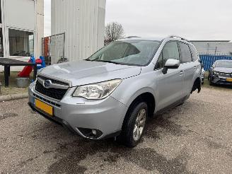 Voiture accidenté Subaru Forester Forester 2.0 AUTOMAAT Luxury BJ 2014 232.964 KM 2014/4