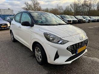 Avarii autoturisme Hyundai I-10 1.0 Comfort 5-zits AUTOMAAT BJ 2022 60.228 KM 2022/2
