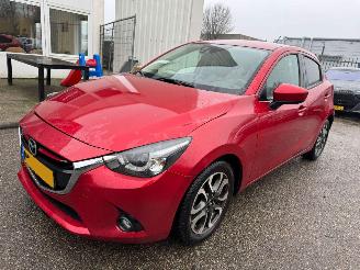 Coche accidentado Mazda 2 1.5 Skyactiv-G GT-M 2015/10