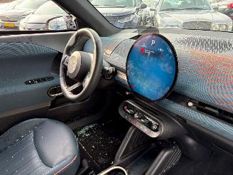 Mini Aceman E Favoured M 42.5 kWh picture 16