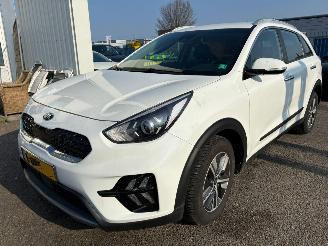 Coche accidentado Kia Niro 1.6 AUTOMAAT GDi Hybrid DynamicLine 2021/6