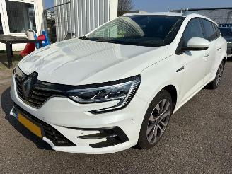 skadebil auto Renault Mégane 1.3 AUTOMAAT TCe 140PK Techno 2022/12
