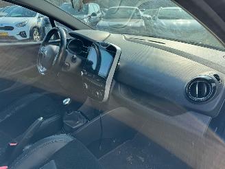 Renault Clio 1.5 dCi Ecoleader Intens picture 15