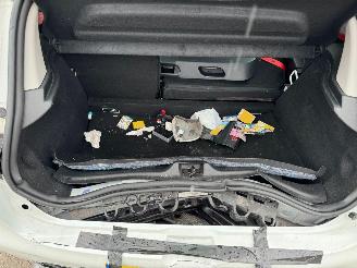 Renault Clio 1.6 AUTOMAAT 220 PK R.S. Trophy picture 8