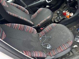 Citroën C1 1.0 VTi Feel picture 14