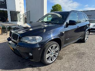 damaged passenger cars BMW X5 xDrive30d High Executive 2011/1