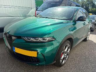 Damaged car Alfa Romeo Tonale 1.5T AUTOMAAT Hybrid Edizione Speciale 2022/9