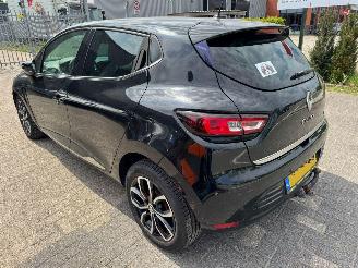 Renault Clio 0.9 TCe Intens picture 2