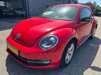 Coche accidentado Volkswagen Beetle 2.0 TSI Sport 200 PK 2012/5