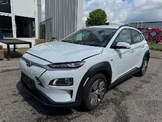 krockskadad bil auto Hyundai Kona EV Premium 64 kWh 2019/12