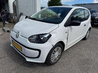 Unfallwagen Volkswagen Up! 1.0 easy up! BlueMotion 2013/7