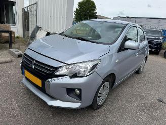 Vaurioauto  passenger cars Mitsubishi Space-star 1.2 Connect + 2023/1