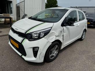 damaged passenger cars Kia Picanto 1.0 DPi Comfort 2023/8
