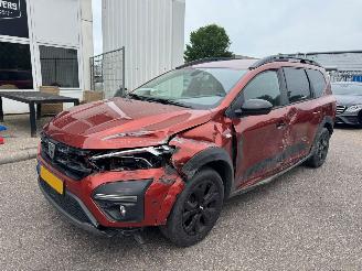 Voiture accidenté Dacia Jogger 1.0 TCe 100 Bi-Fuel Extreme 5p. 2022/3