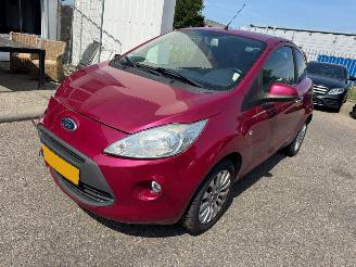 krockskadad bil auto Ford Ka 1.2 Titanium X 2010/5