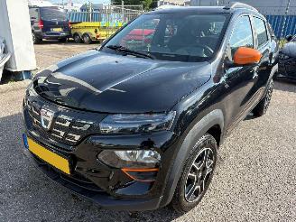 Damaged car Dacia Spring Comfort Plus 27 kWh 2023/1