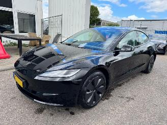 Schadeauto Tesla Model 3 RWD 60 kWh 2024/4