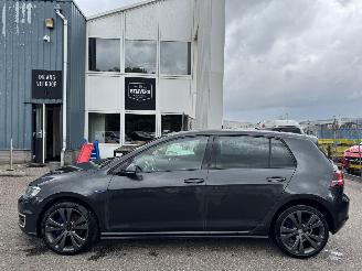 uszkodzony samochody osobowe Volkswagen Golf 1.4 TSI GTE 2016/10