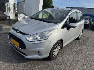 Vaurioauto  passenger cars Ford B-Max 1.0 EcoBoost Trend 2012/12