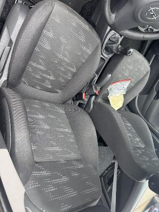 Opel Corsa 1.2 16v Berlin picture 10