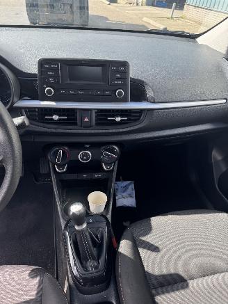 Kia Picanto 1.0 DPi Comfortline picture 9