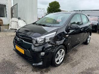 damaged passenger cars Kia Picanto 1.0 DPi ComfortLine 2024/3