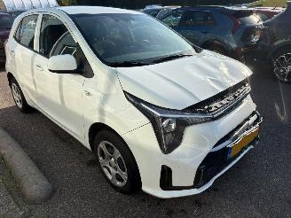 Damaged car Kia Picanto 1.0 DPI DynamicLine 2025/7