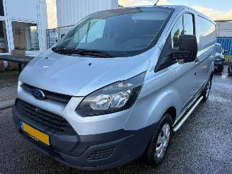 krockskadad bil bedrijf Ford Transit Custom 270 2.2 TDCI L1H1 Economy Edition 2016/2