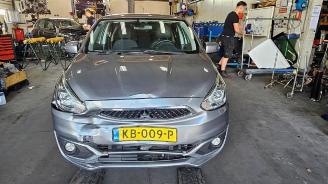Démontage voiture Mitsubishi Space-star  2016/7