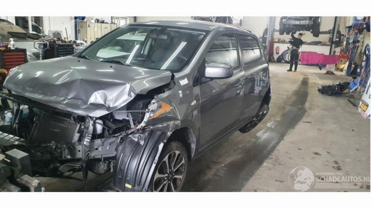 Mitsubishi Space-star Space Star (A0), Hatchback, 2012 1.2 12V