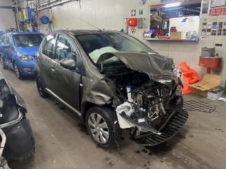 Toyota Aygo Aygo (B10), Hatchback, 2005 / 2014 1.0 12V VVT-i picture 2