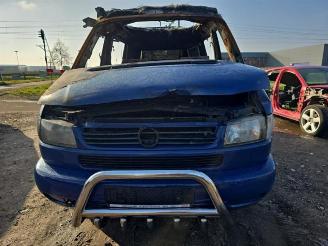 Sloopauto Volkswagen Transporter Transporter/Caravelle T4, Bus, 1990 / 2003 2.5 TDI 2001/7