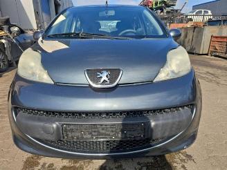 Autoverwertung Peugeot 107 107, Hatchback, 2005 / 2014 1.0 12V 2008/8