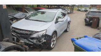 Uttjänta bilar auto Opel Astra Astra J GTC (PD2/PF2), Hatchback 3-drs, 2011 / 2018 1.4 Turbo 16V ecoFLEX 140 2013/12